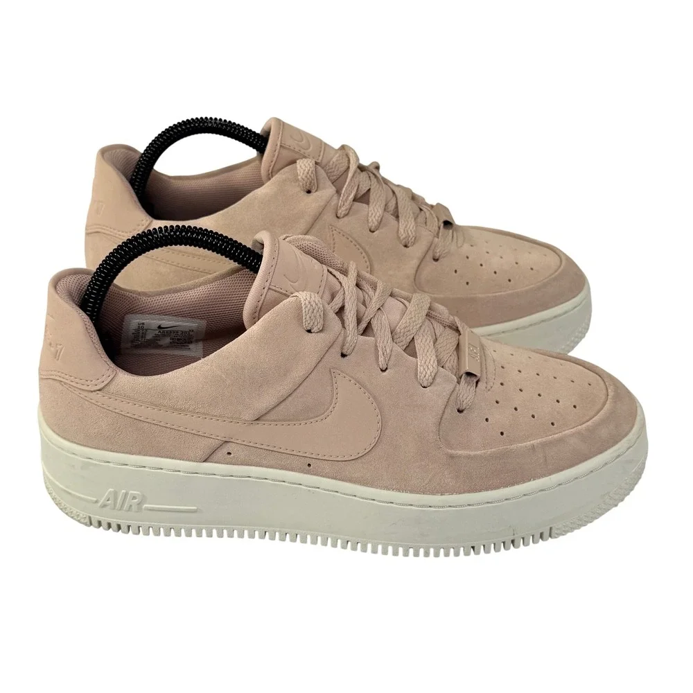 Nike Air Force 1 Low Sneaker Women 10 Particle Beige Suede Platform Sporty Retro